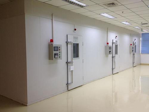 建個(gè)一百平方的冷庫(kù)大約需要多少錢(qián)？